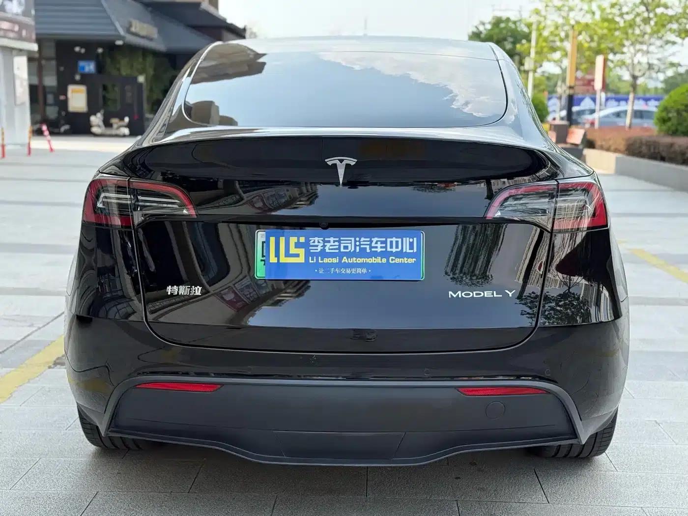 Model Y 2022 Facelift Rear-Wheel Drive Version — миниатюра 5