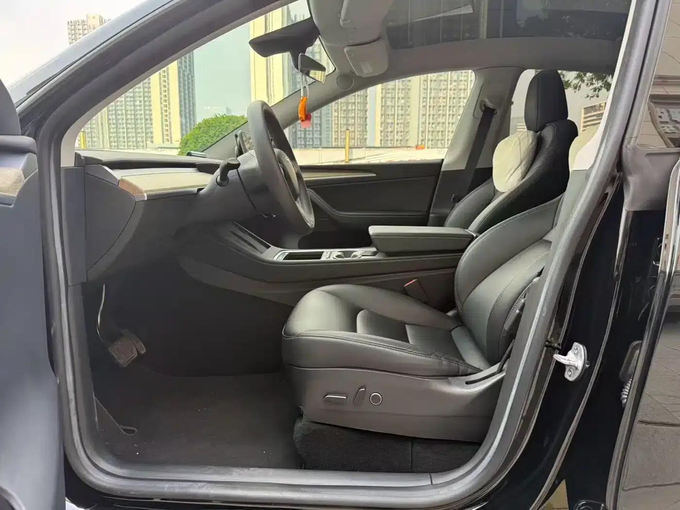 Model Y 2022 Facelift Rear-Wheel Drive Version — миниатюра 6