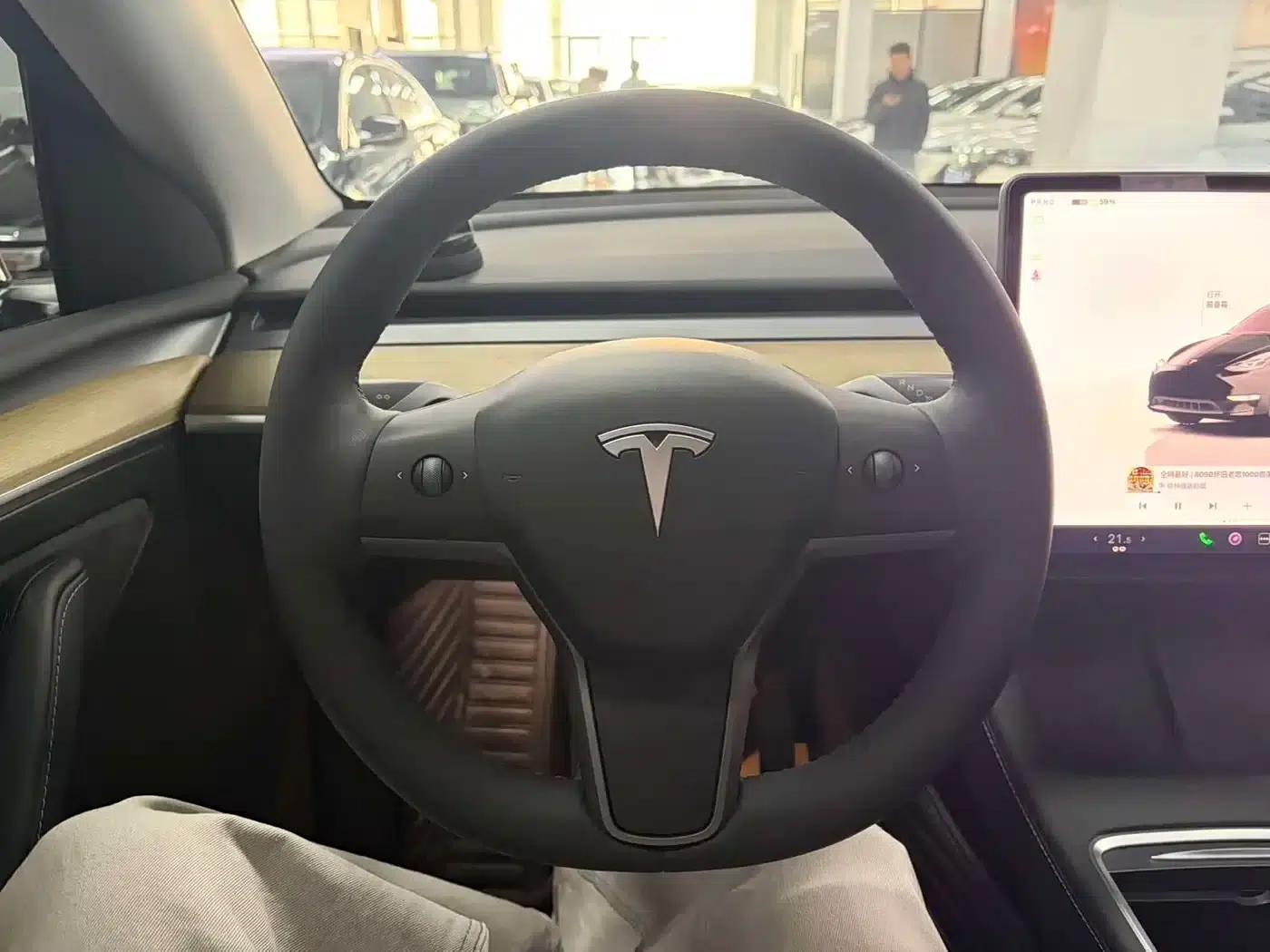 Model Y 2022 Rear-Wheel Drive — миниатюра 13
