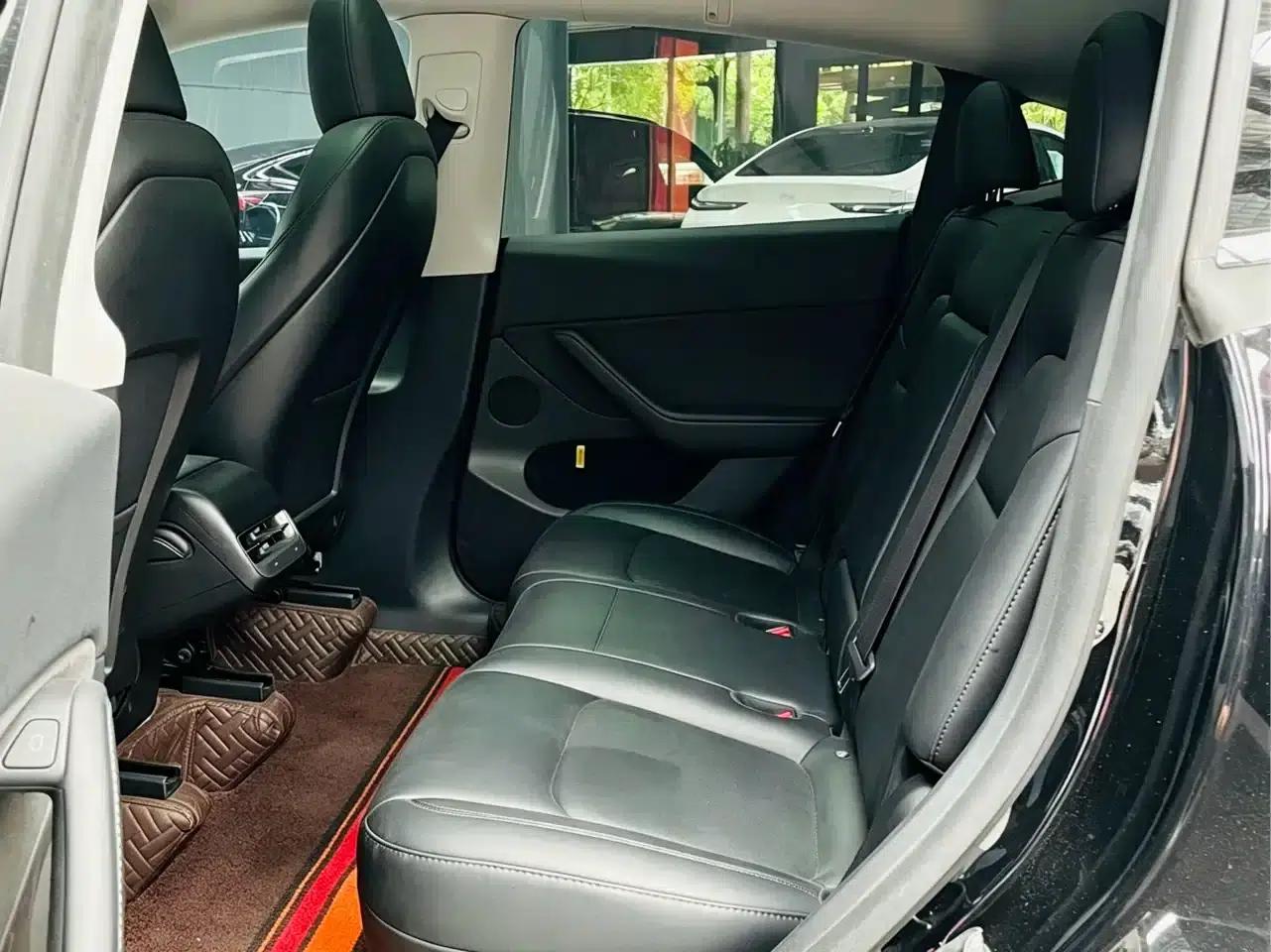 Model Y 2023 Rear-Wheel Drive — миниатюра 13