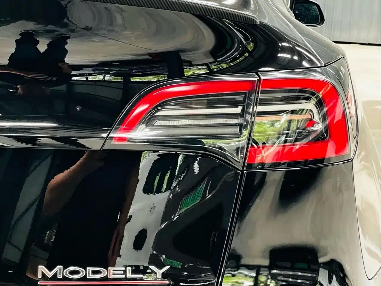 Model Y 2023 Rear-Wheel Drive — миниатюра 9