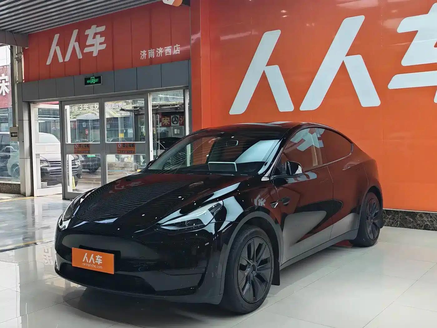 Model Y 2023 Rear-Wheel Drive — миниатюра 1
