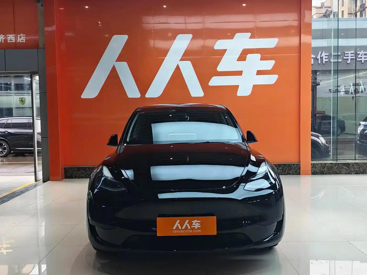 Model Y 2023 Rear-Wheel Drive — миниатюра 2