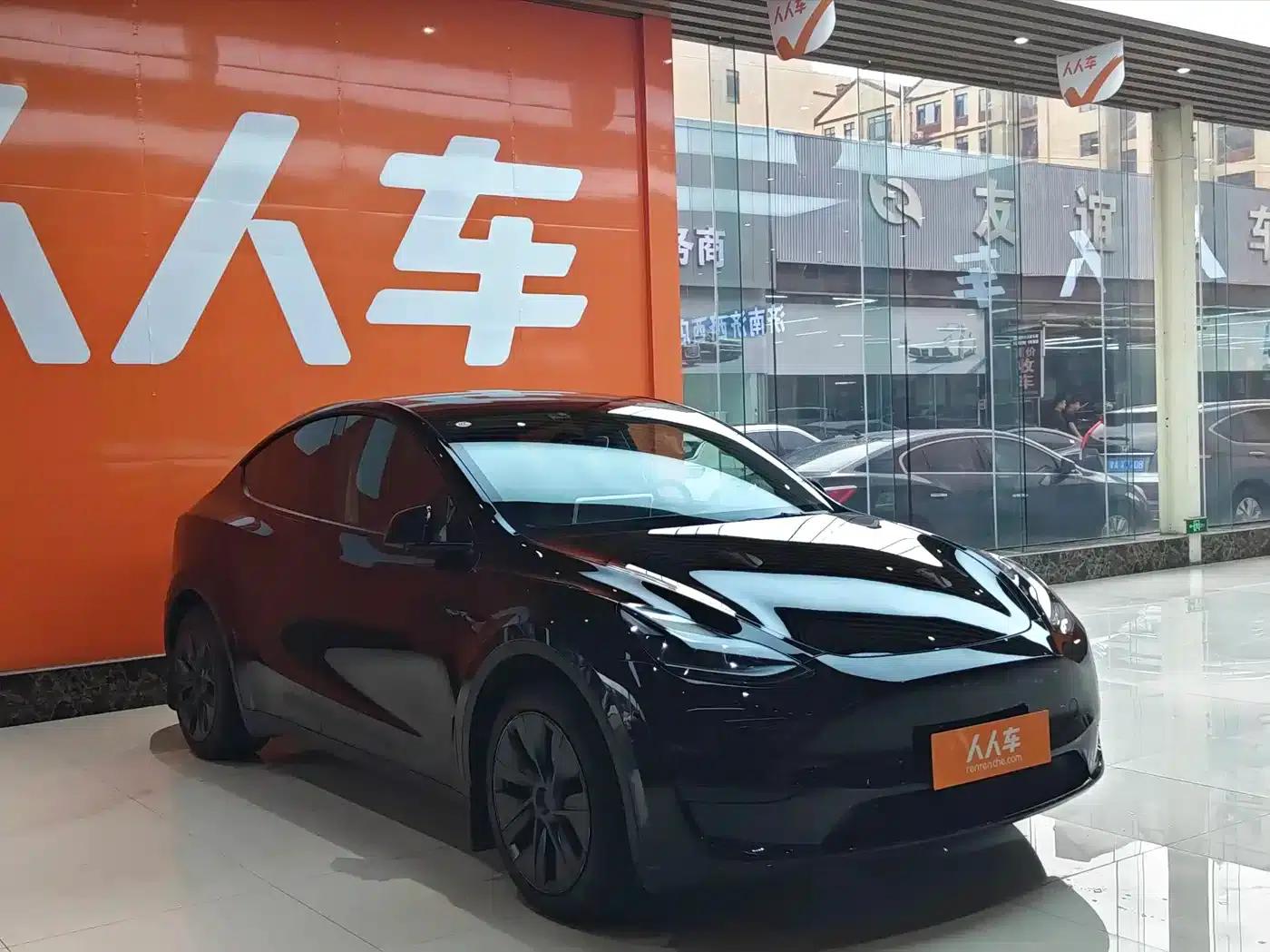 Model Y 2023 Rear-Wheel Drive — миниатюра 3
