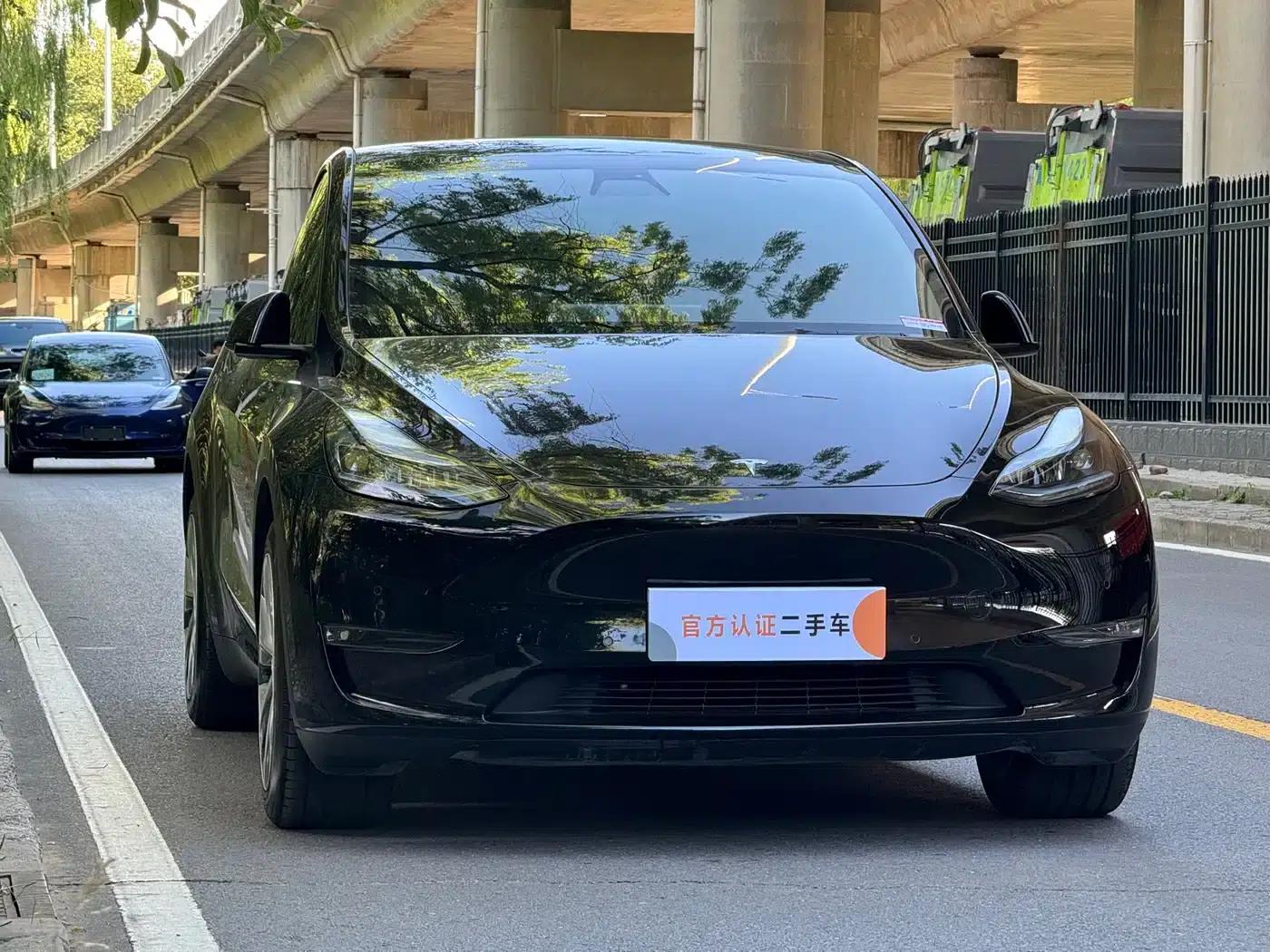 Model Y 2022 Facelift Long Range All-Wheel Drive Version — миниатюра 3