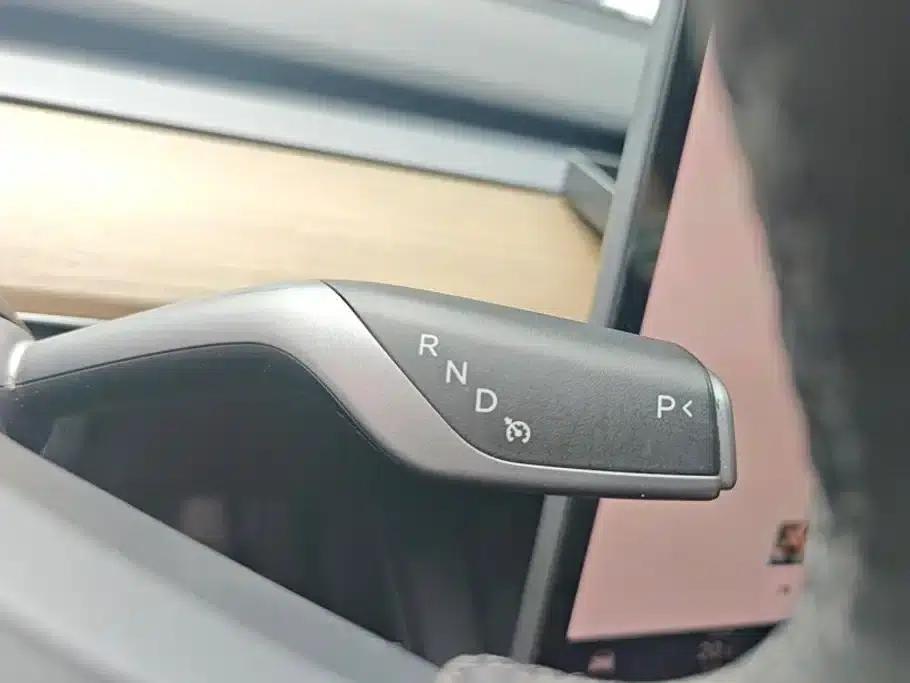 Model Y 2022 Rear-Wheel Drive — миниатюра 16