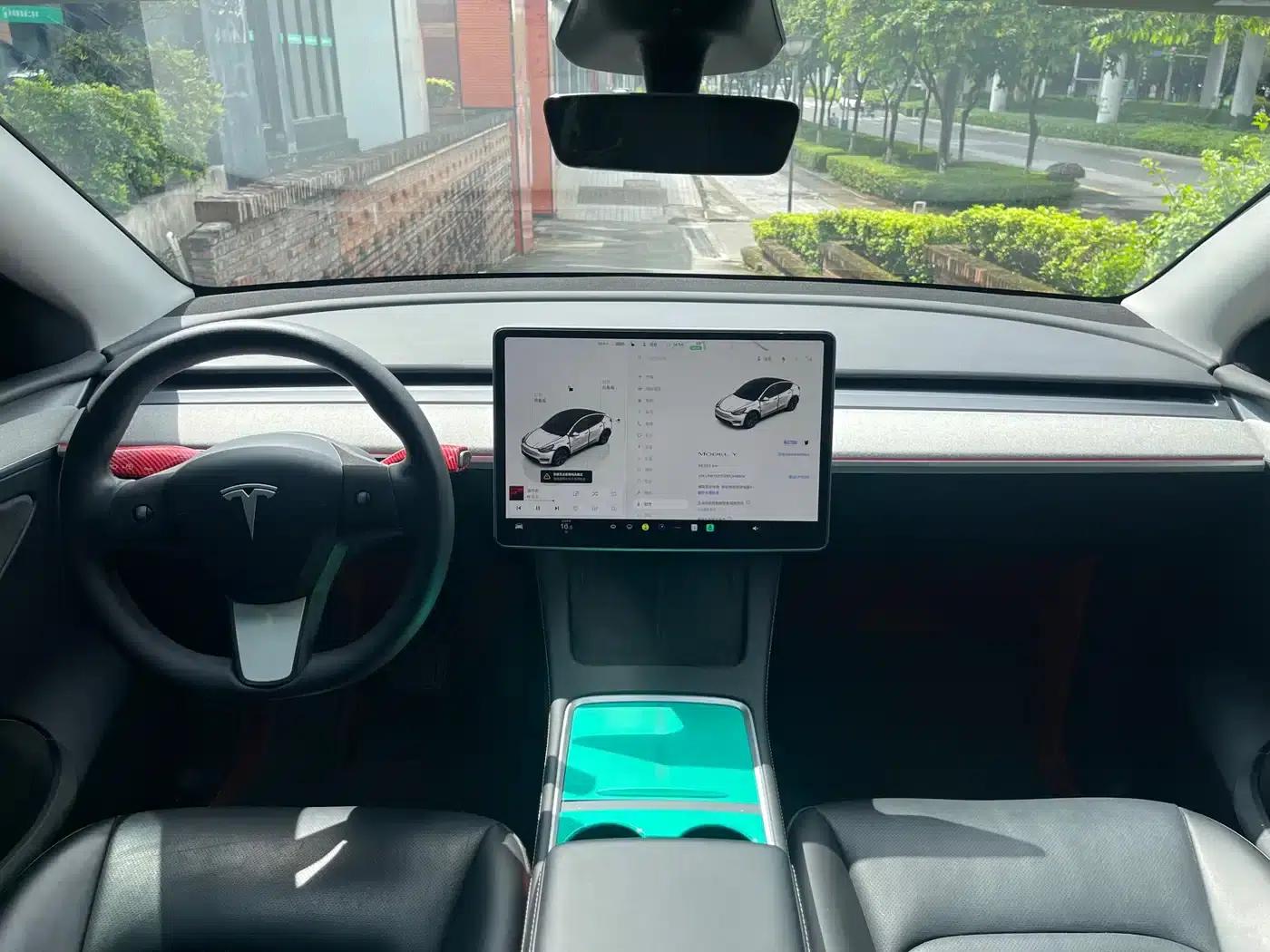 Model Y 2024 Rear-Wheel Drive — миниатюра 13
