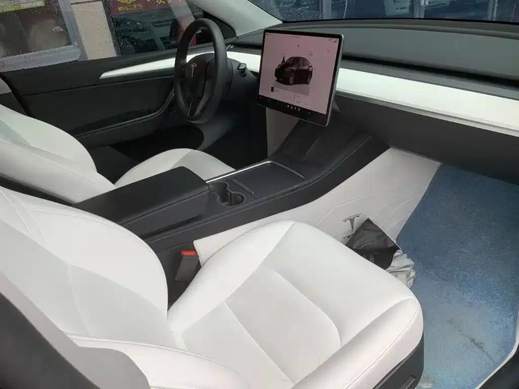 Model Y 2022 Facelift Rear-Wheel Drive Version — миниатюра 7