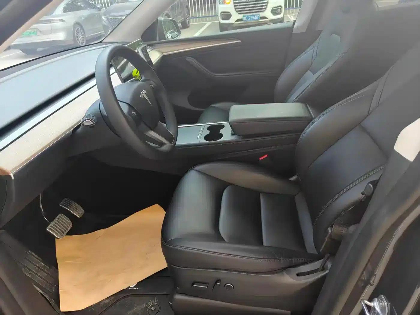 Model Y 2022 Rear-Wheel Drive — миниатюра 4