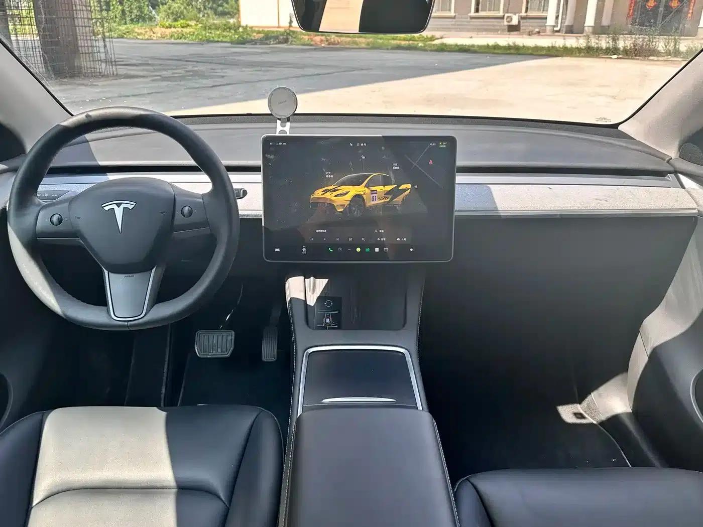 Model Y 2024 Rear-Wheel Drive — миниатюра 5