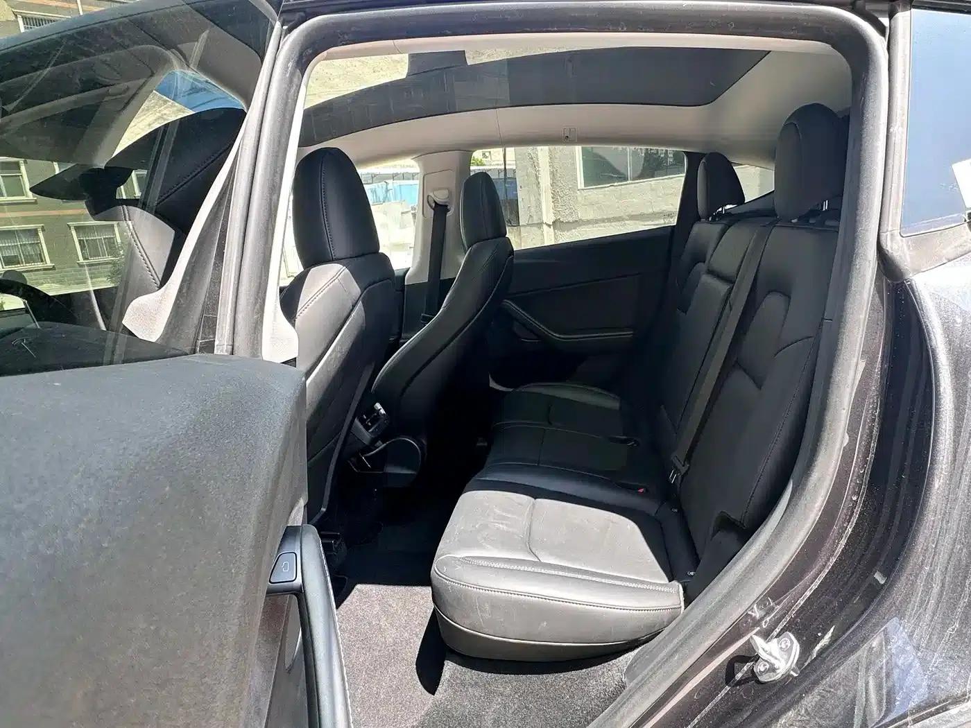 Model Y 2024 Rear-Wheel Drive — миниатюра 6