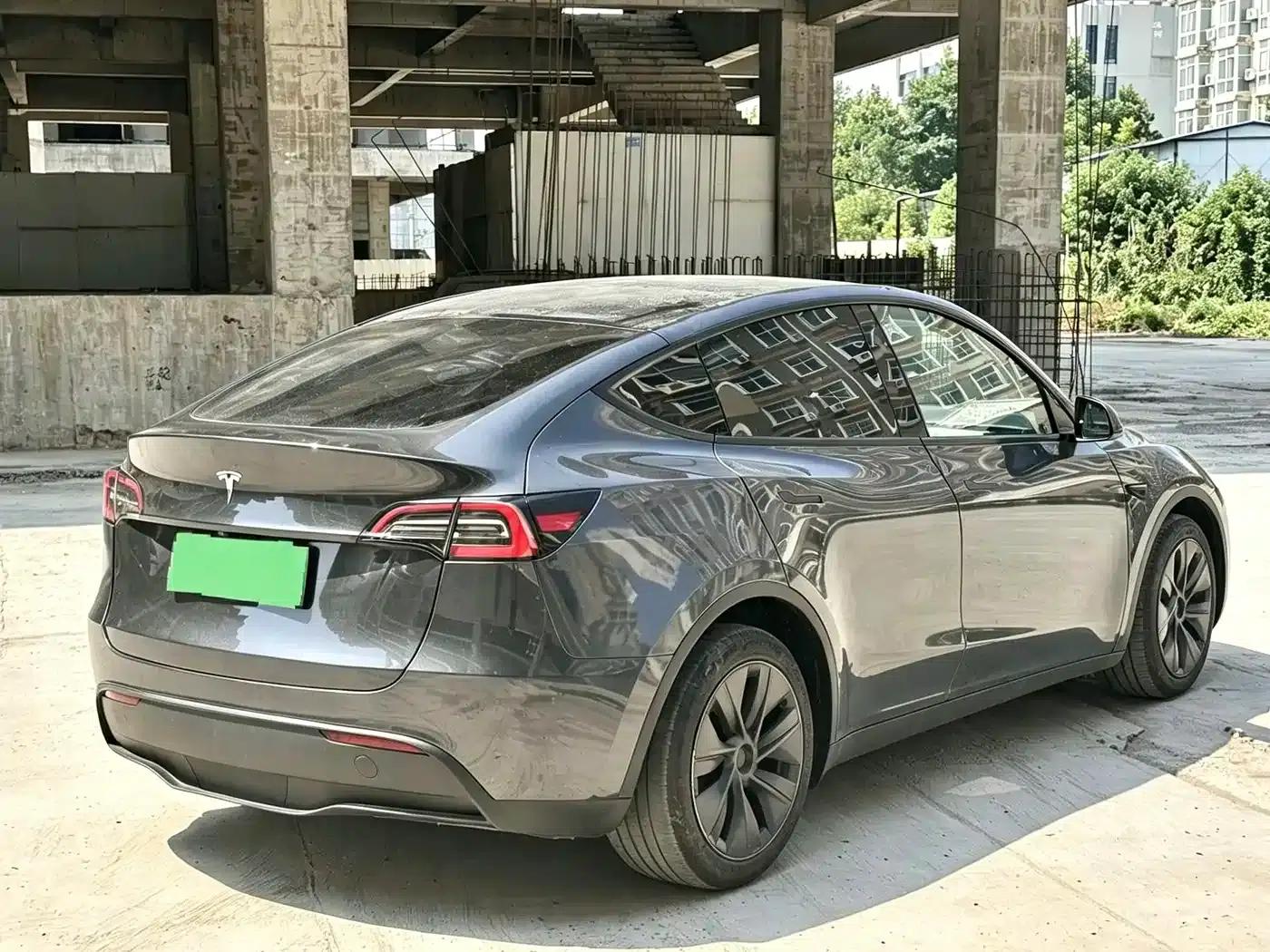 Model Y 2024 Rear-Wheel Drive — миниатюра 9