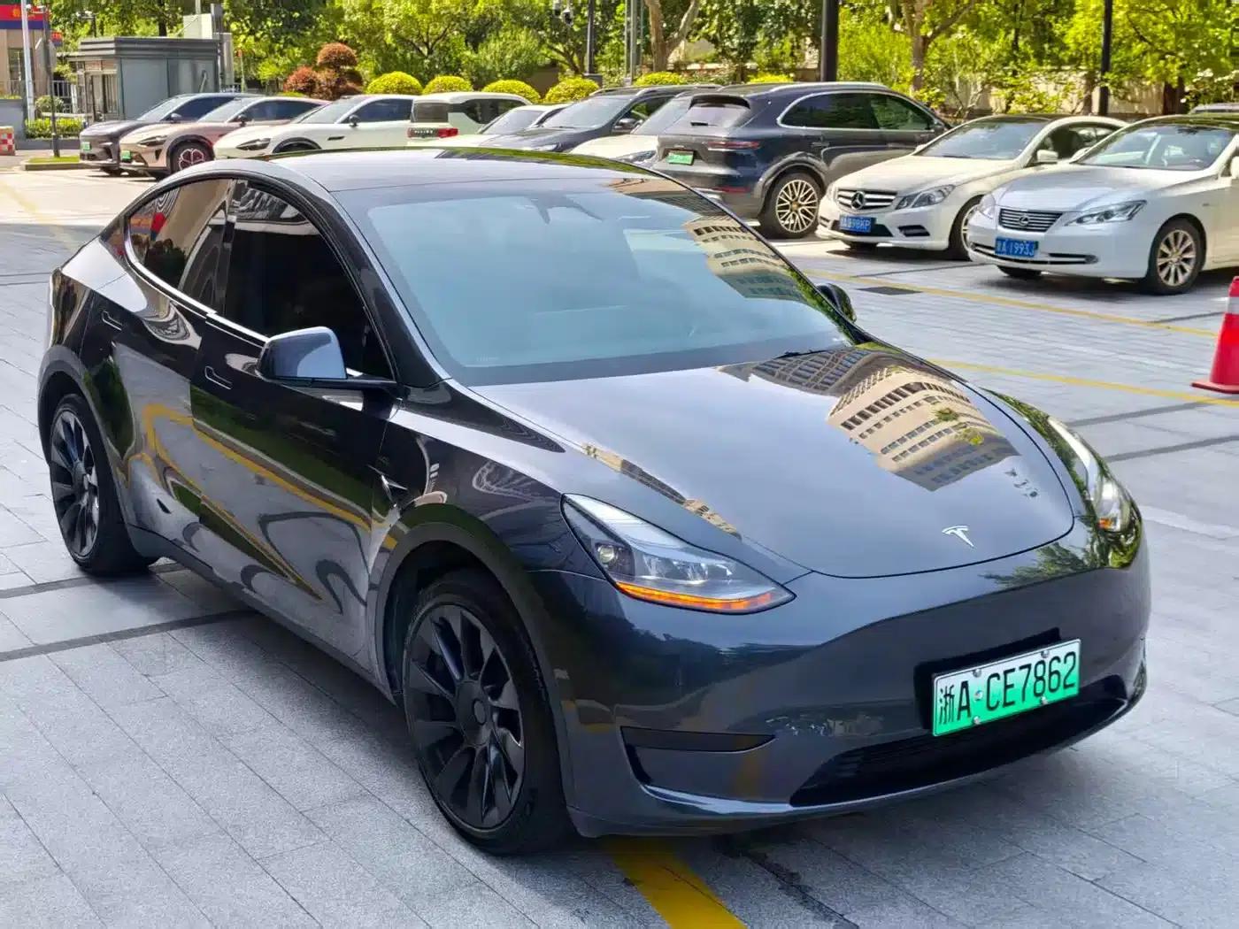 Model Y 2024 Rear-Wheel Drive — миниатюра 3