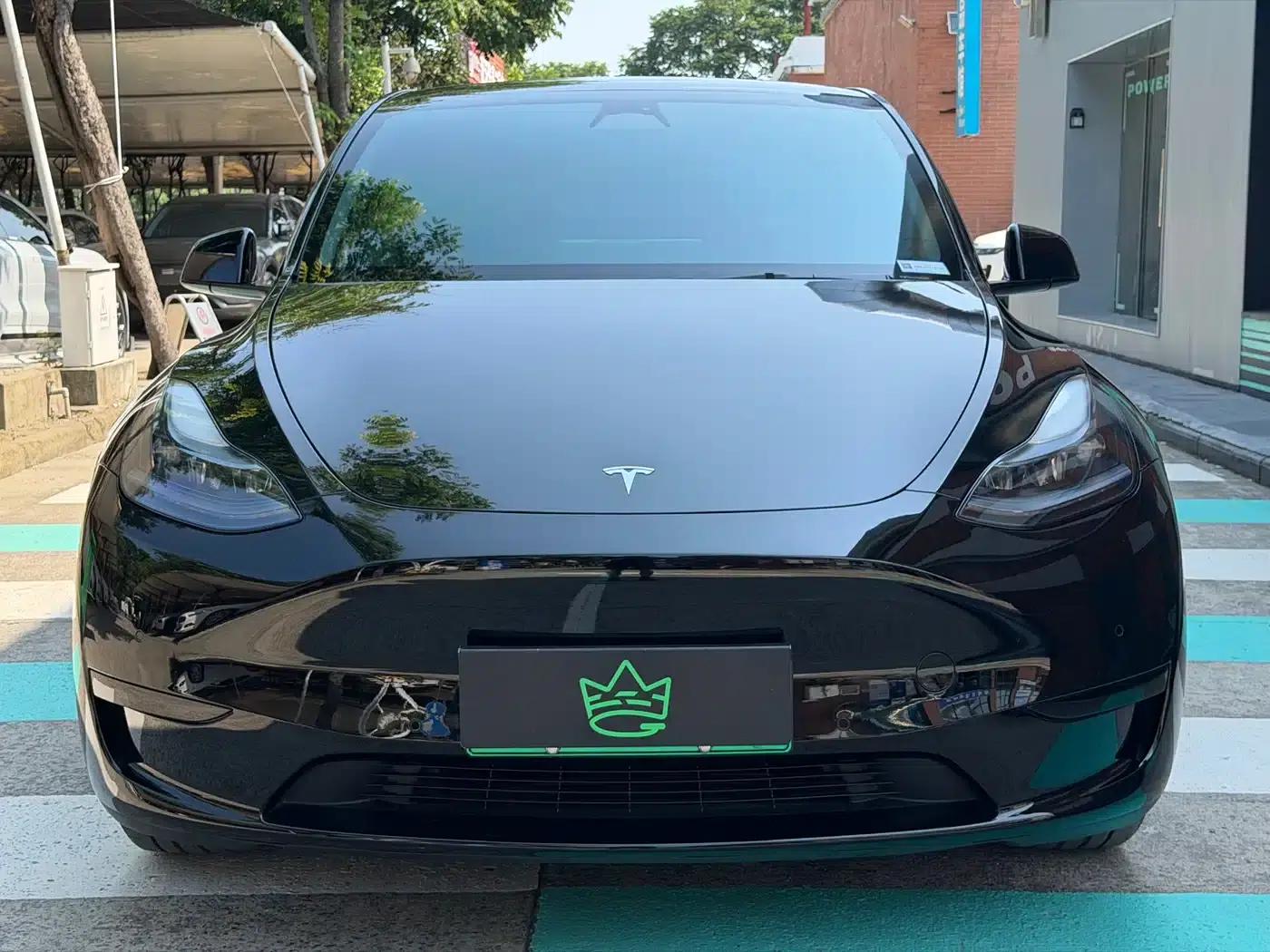 Model Y 2023 Rear-Wheel Drive — миниатюра 2