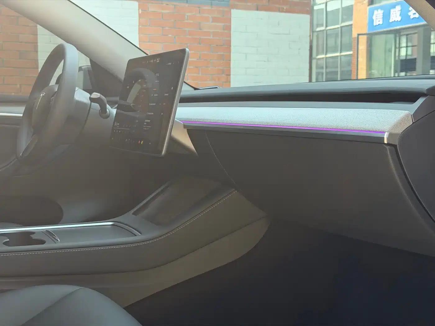 Model Y 2023 Rear-Wheel Drive — миниатюра 8