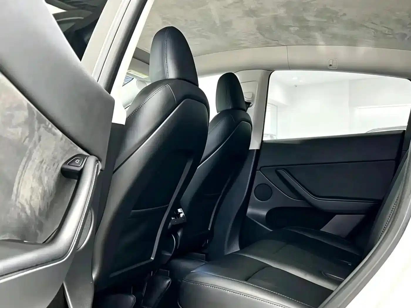 Model Y 2024 Rear-Wheel Drive — миниатюра 7