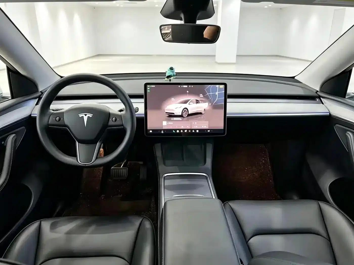 Model Y 2024 Rear-Wheel Drive — миниатюра 8