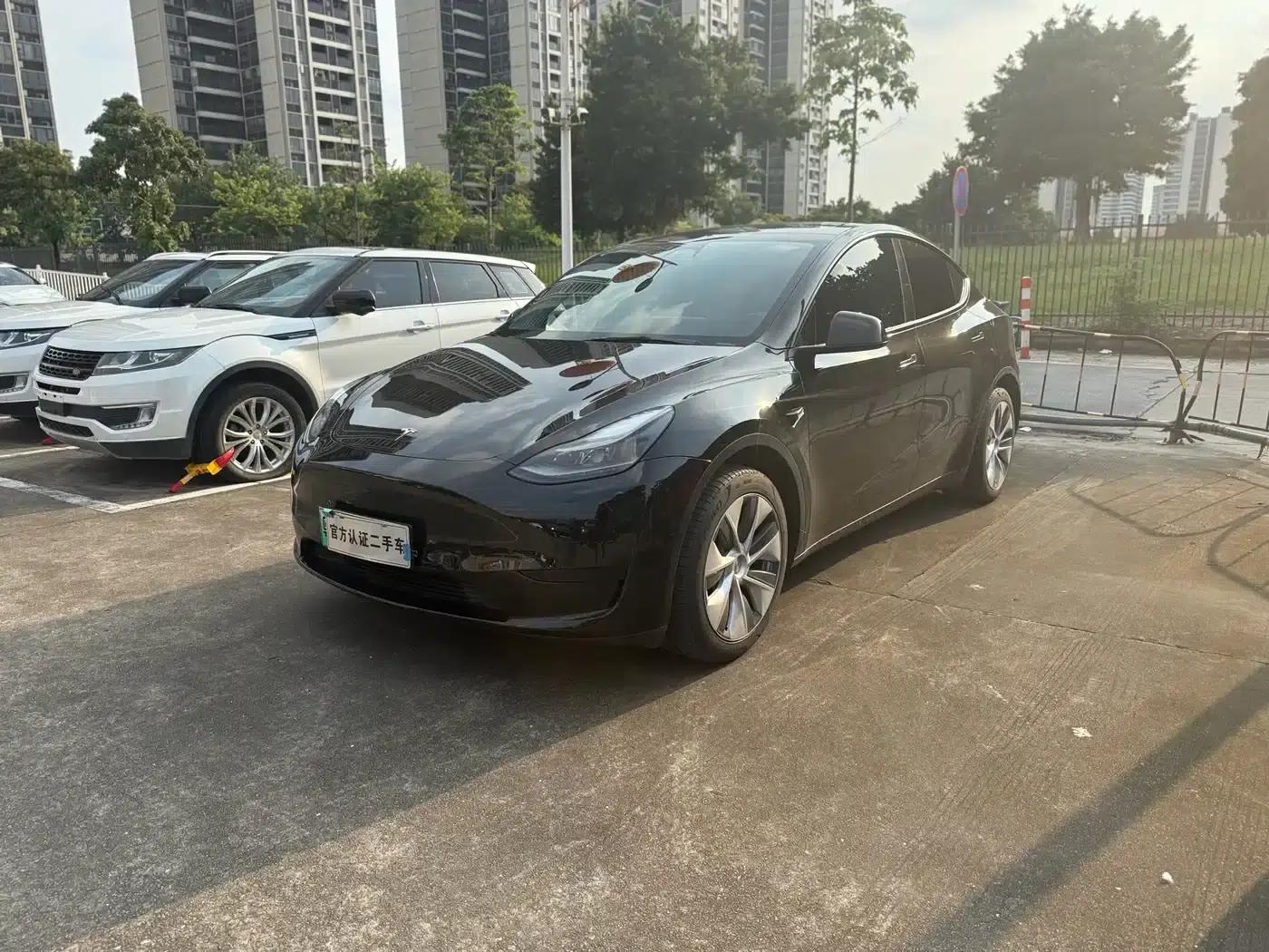 Model Y 2022 Rear-Wheel Drive — миниатюра 1