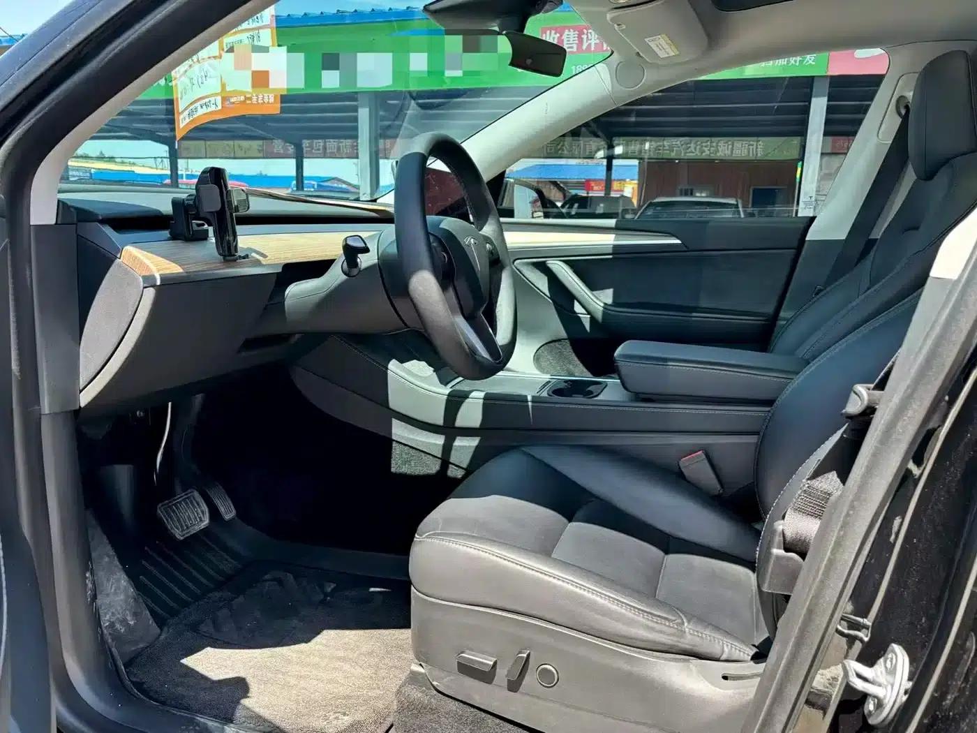 Model Y 2022 Rear-Wheel Drive — миниатюра 4