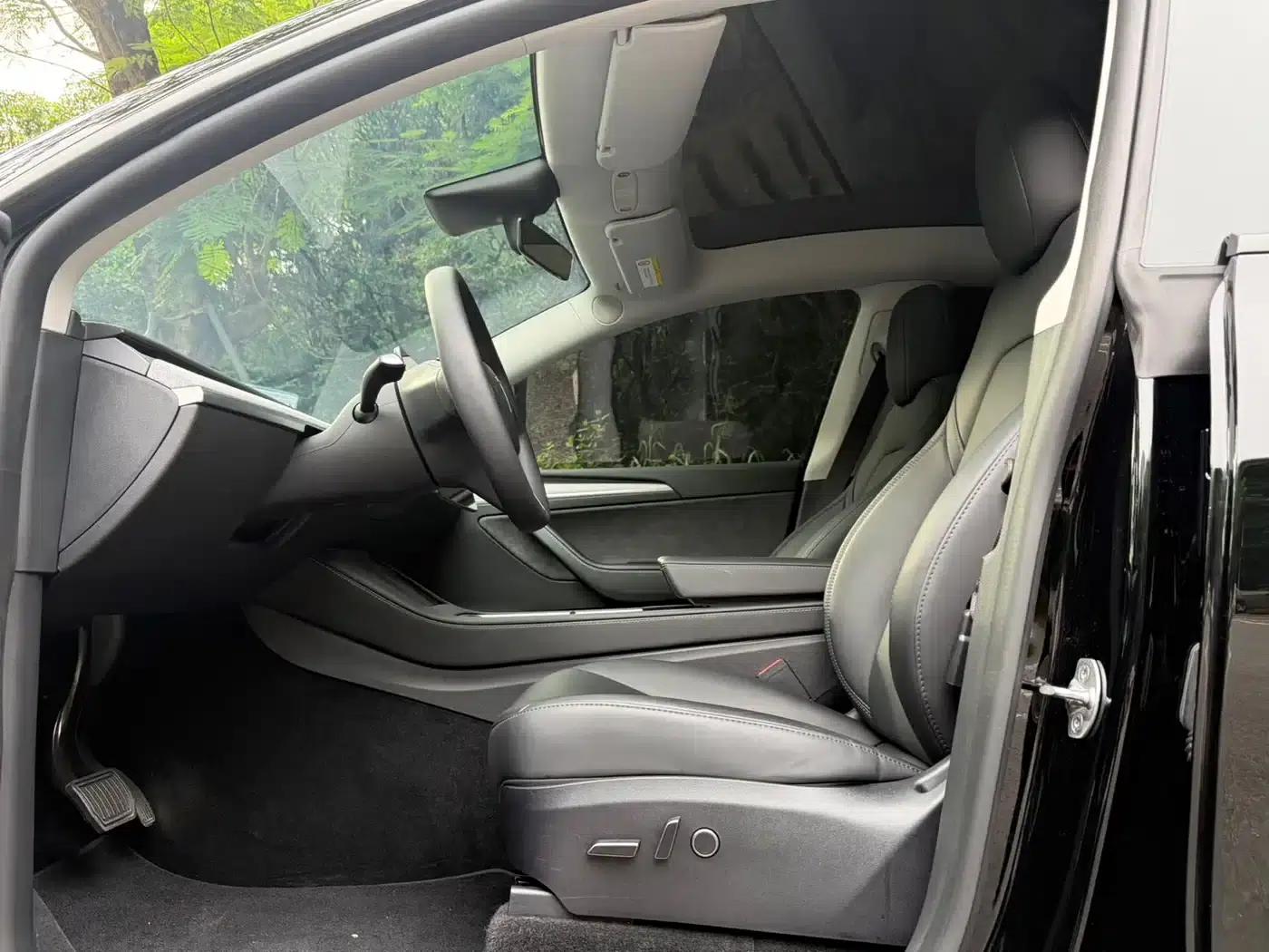Model Y 2023 Long Range All-Wheel Drive — миниатюра 7