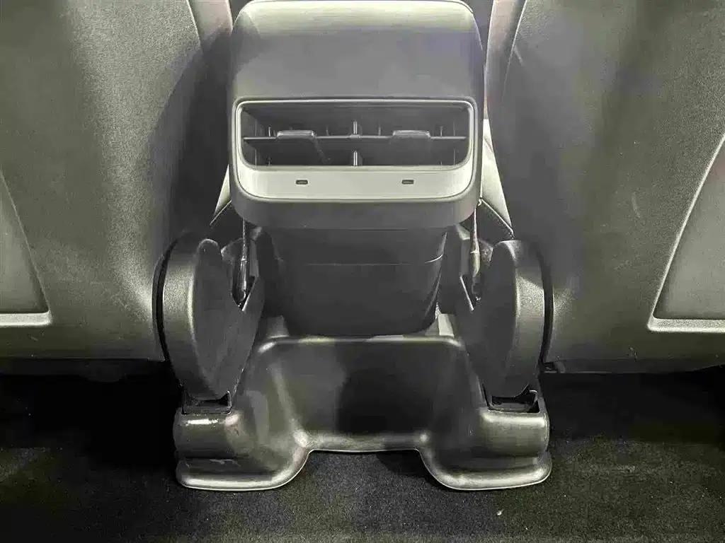 Model Y 2022 Rear-Wheel Drive — миниатюра 24