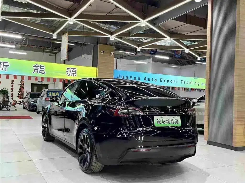 Model Y 2022 Rear-Wheel Drive — миниатюра 4