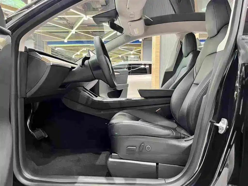 Model Y 2022 Rear-Wheel Drive — миниатюра 9
