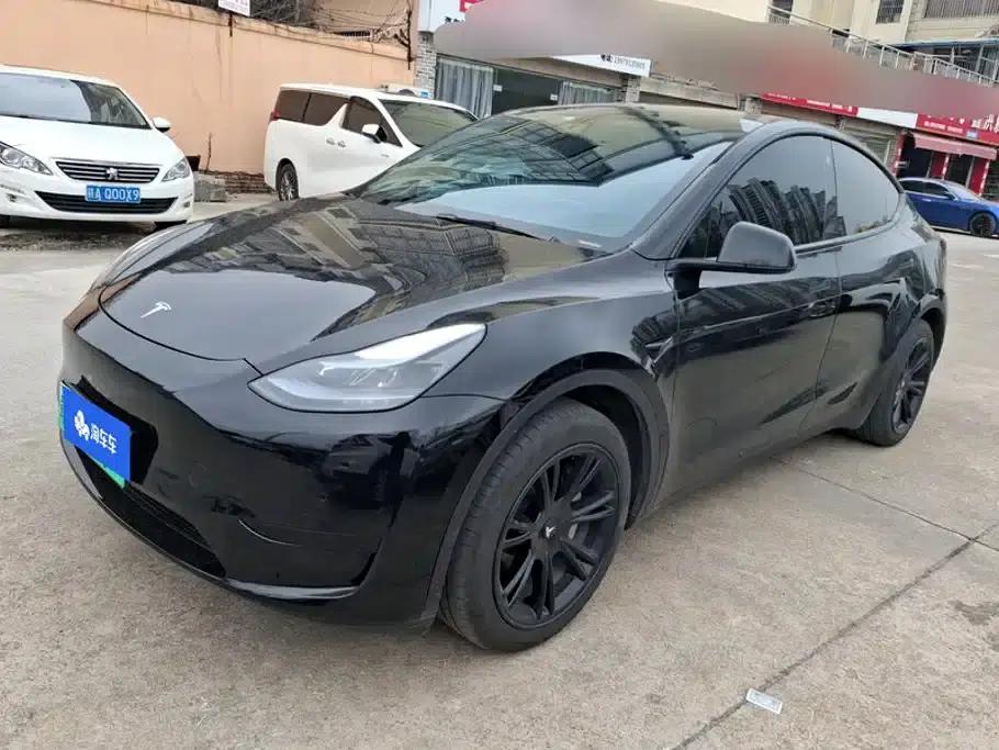 Model Y 2022 Facelift Rear-Wheel Drive Version — миниатюра 1