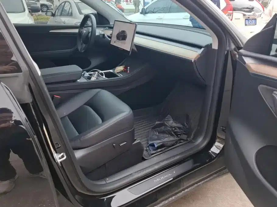 Model Y 2022 Facelift Rear-Wheel Drive Version — миниатюра 8