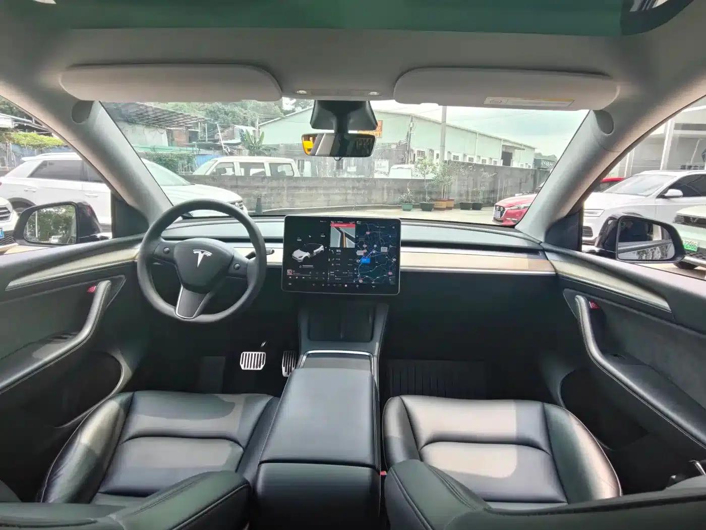 Model Y 2021 Long Range All-Wheel Drive 3D7 — миниатюра 4