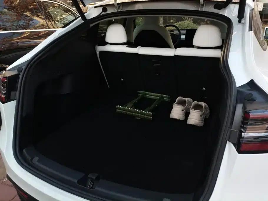 Model Y 2024 Rear-Wheel Drive — миниатюра 4