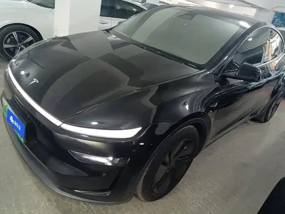 Model Y 2026 Rear-Wheel Drive — миниатюра 1