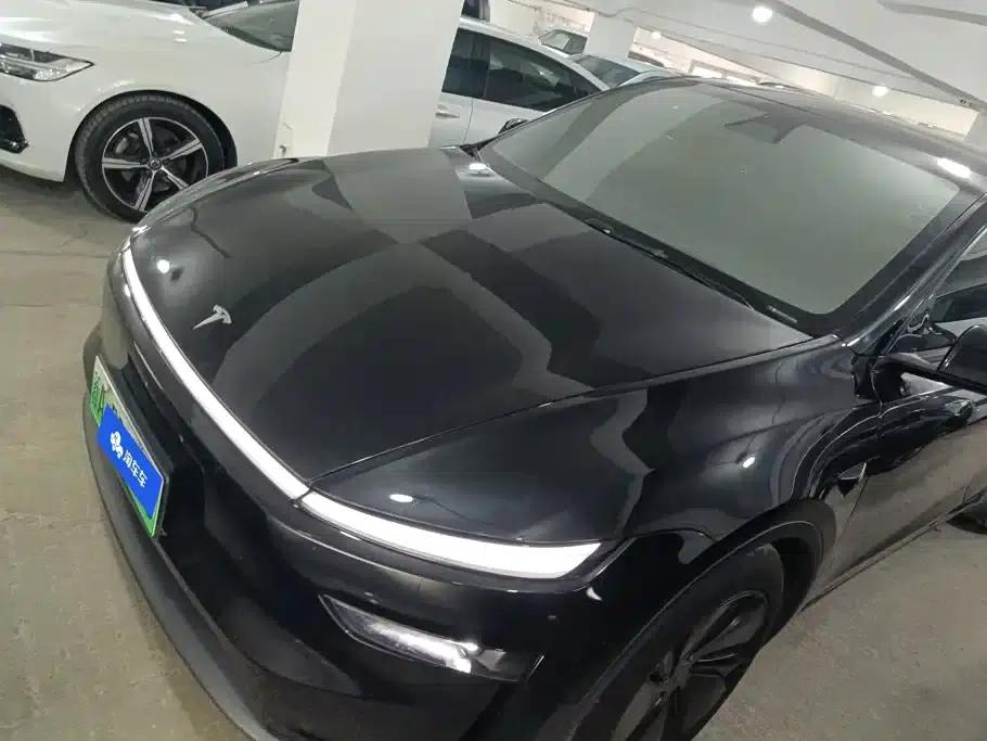 Model Y 2026 Rear-Wheel Drive — миниатюра 2