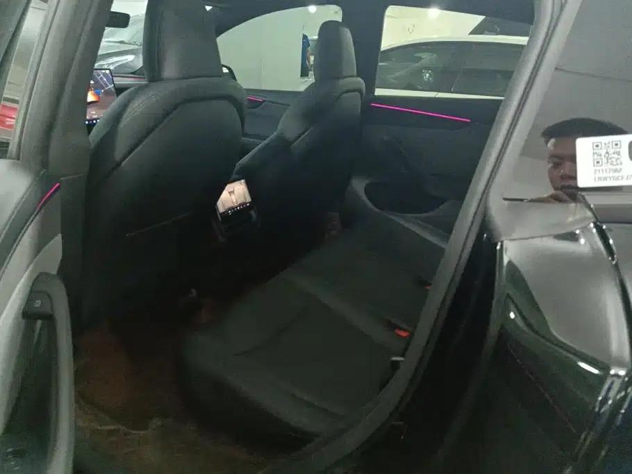 Model Y 2026 Rear-Wheel Drive — миниатюра 11