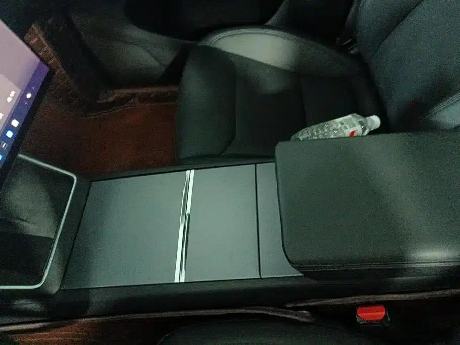 Model Y 2026 Rear-Wheel Drive — миниатюра 16