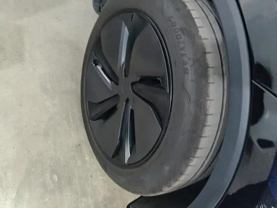 Model Y 2026 Rear-Wheel Drive — миниатюра 6