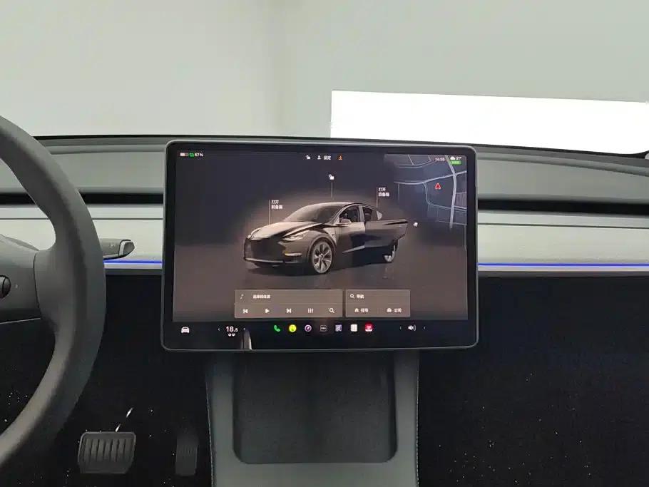 Model Y 2024 Rear-Wheel Drive — миниатюра 13