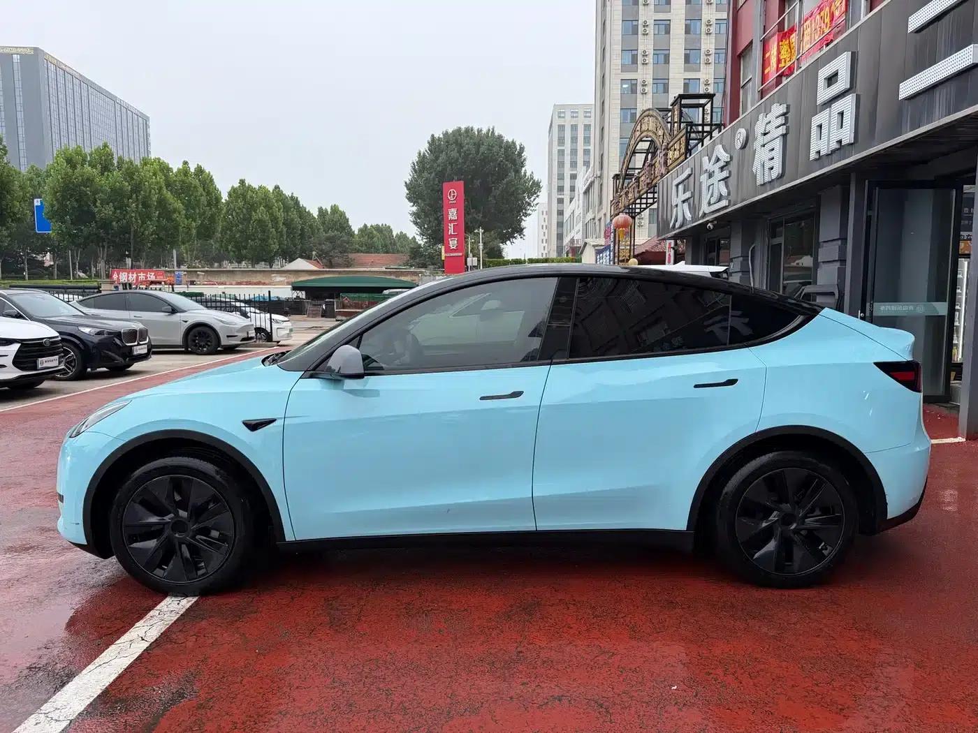 Model Y 2024 Rear-Wheel Drive — миниатюра 3
