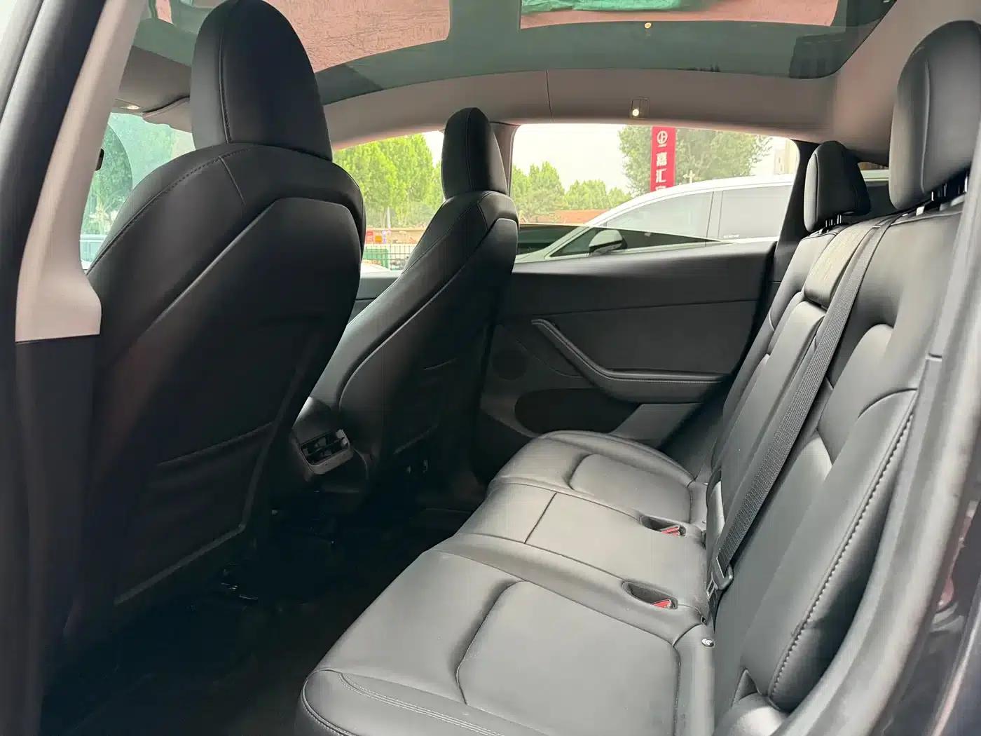 Model Y 2024 Rear-Wheel Drive — миниатюра 8