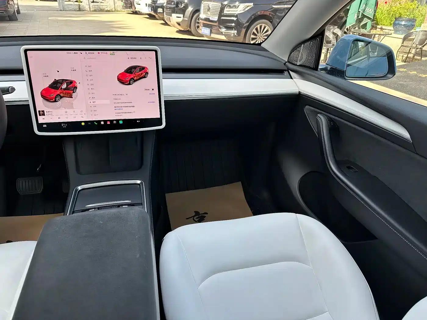 Model Y 2023 Rear-Wheel Drive — миниатюра 20