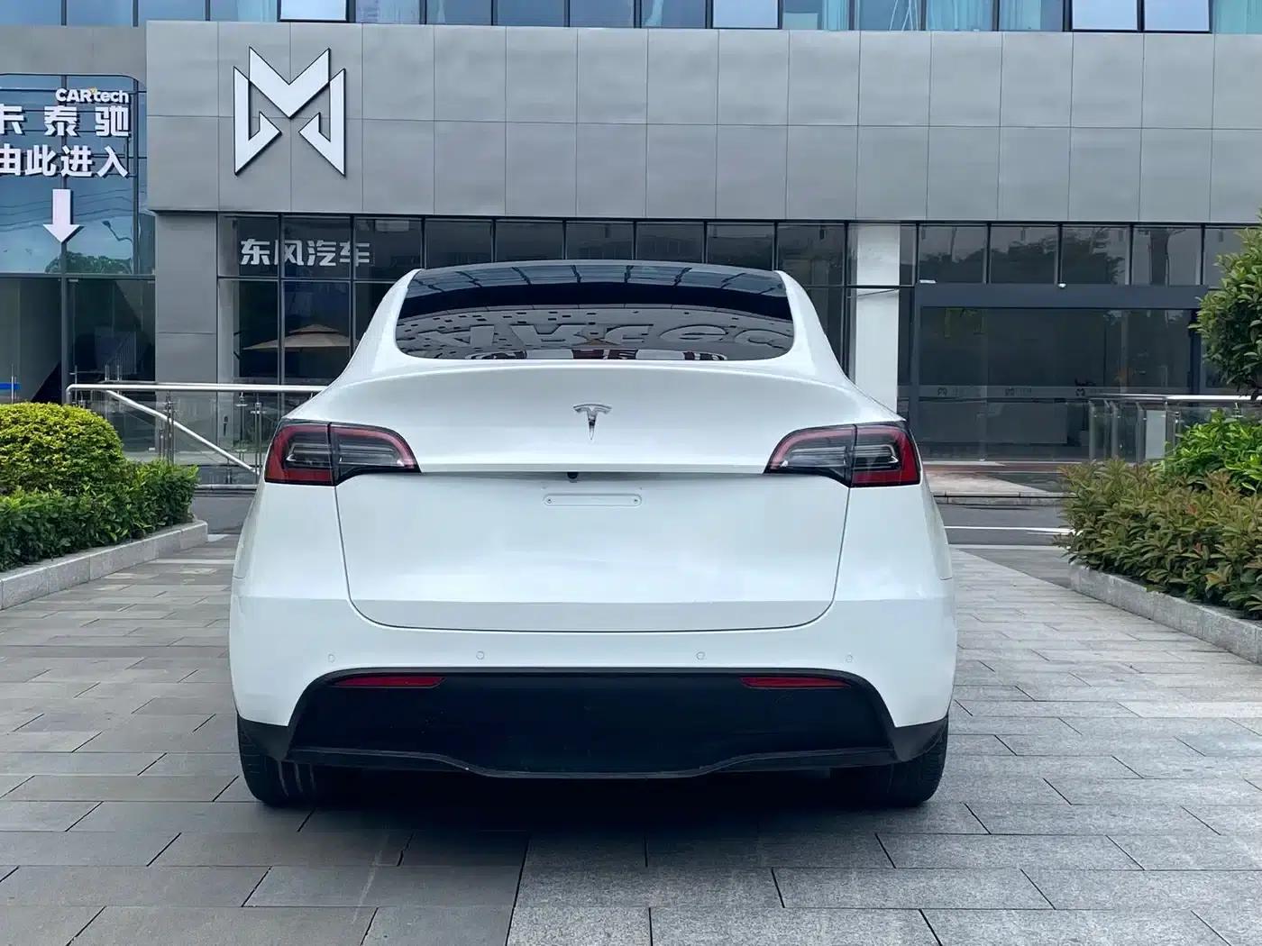 Model Y 2022 Facelift Rear-Wheel Drive Version — миниатюра 5