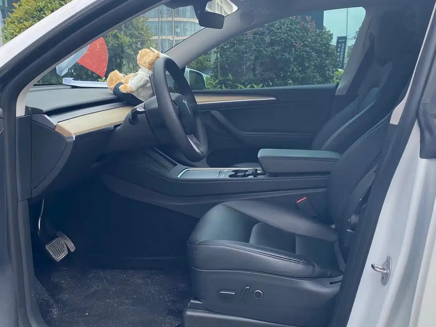 Model Y 2022 Facelift Rear-Wheel Drive Version — миниатюра 7