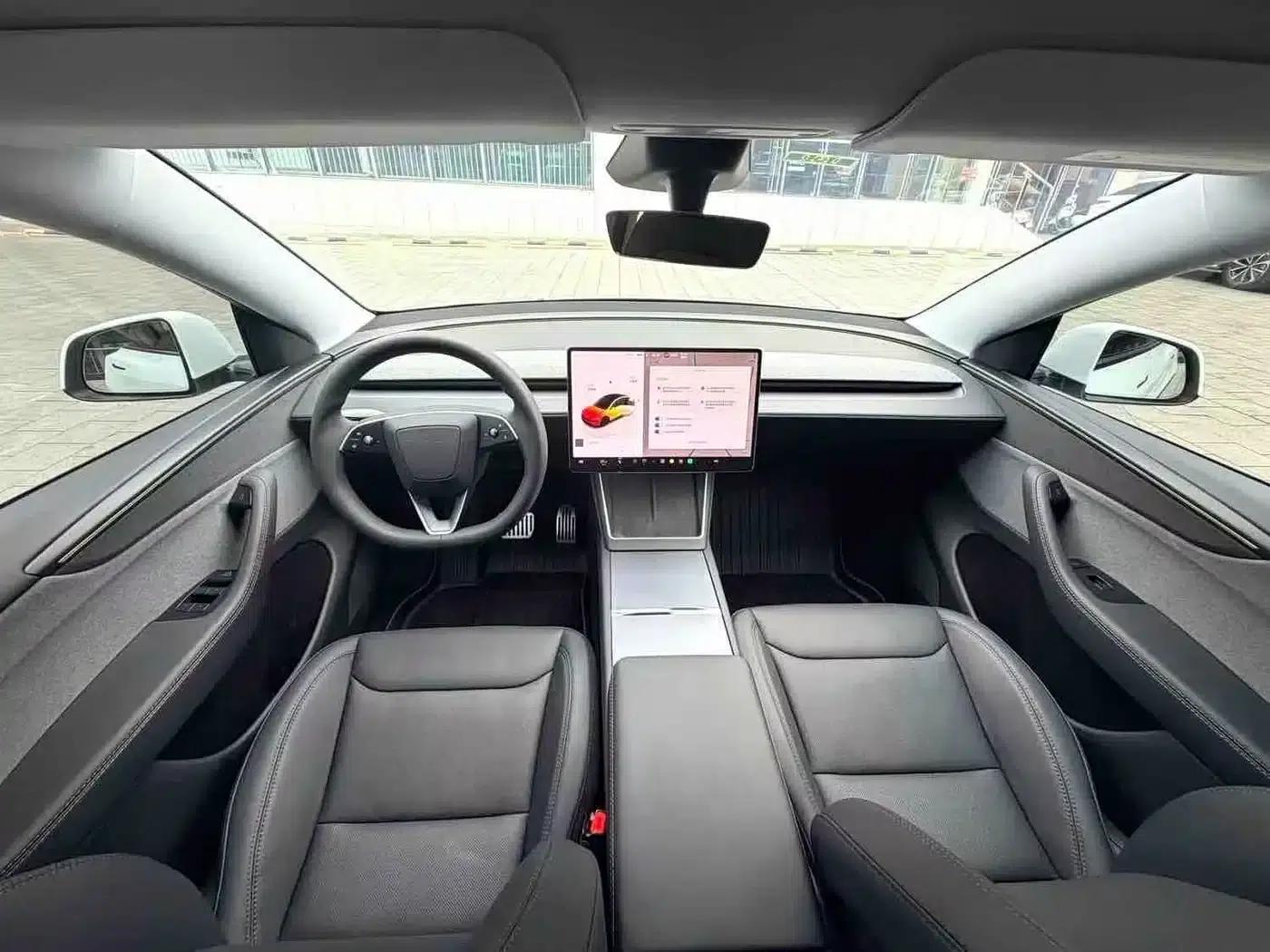 Model Y 2026 Rear-Wheel Drive — миниатюра 6