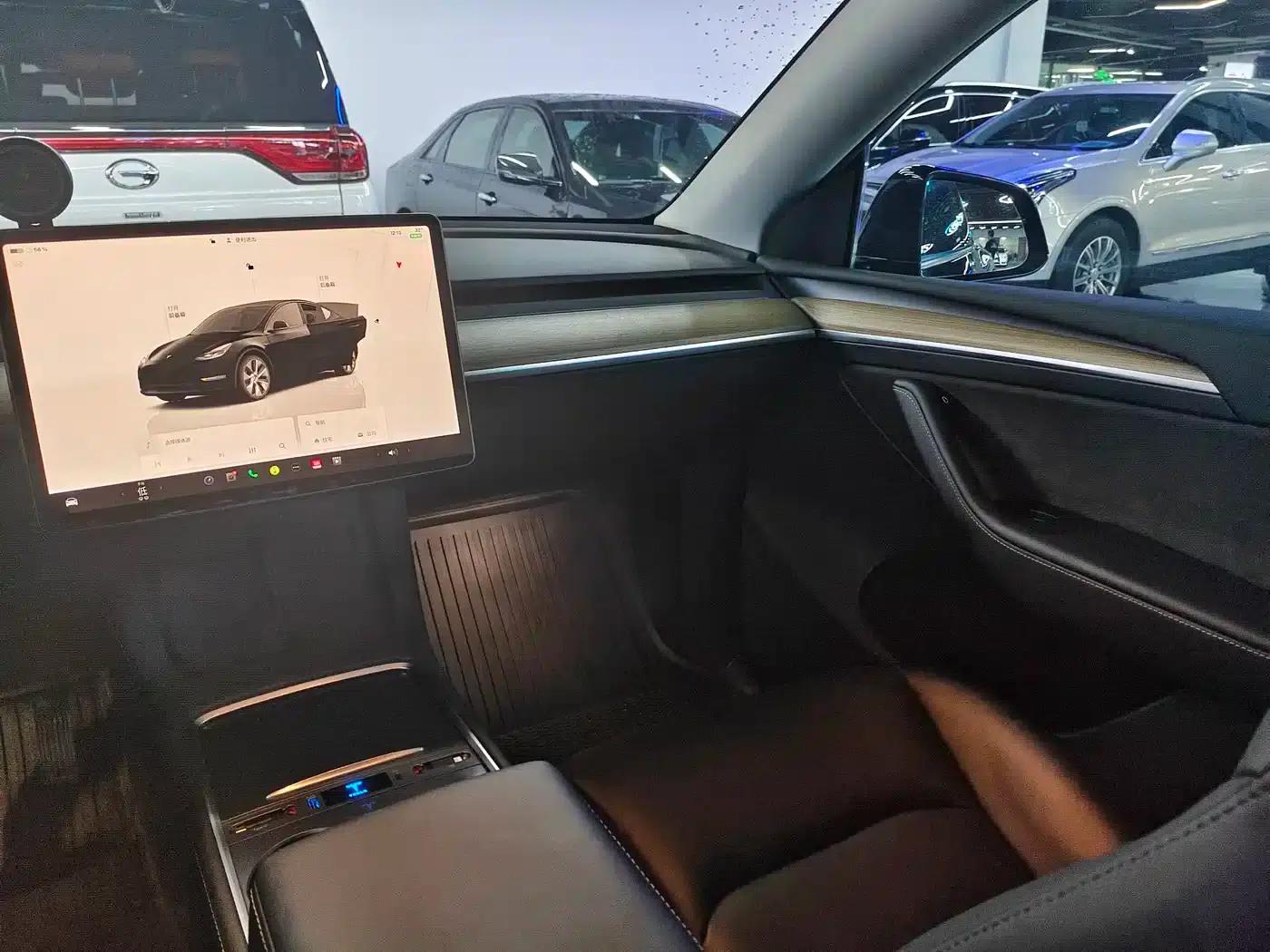 Model Y 2022 Rear-Wheel Drive — миниатюра 14