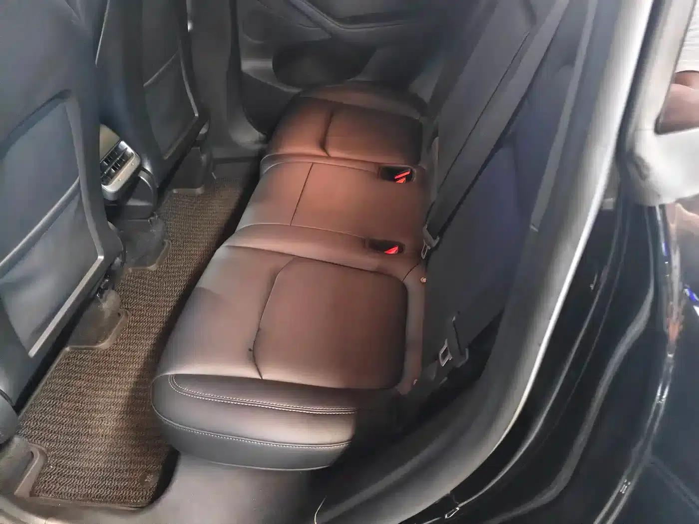 Model Y 2022 Rear-Wheel Drive — миниатюра 10