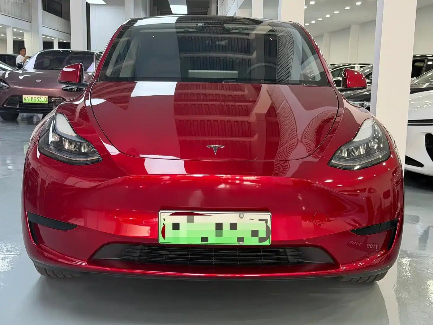Model Y 2024 Rear-Wheel Drive — миниатюра 2
