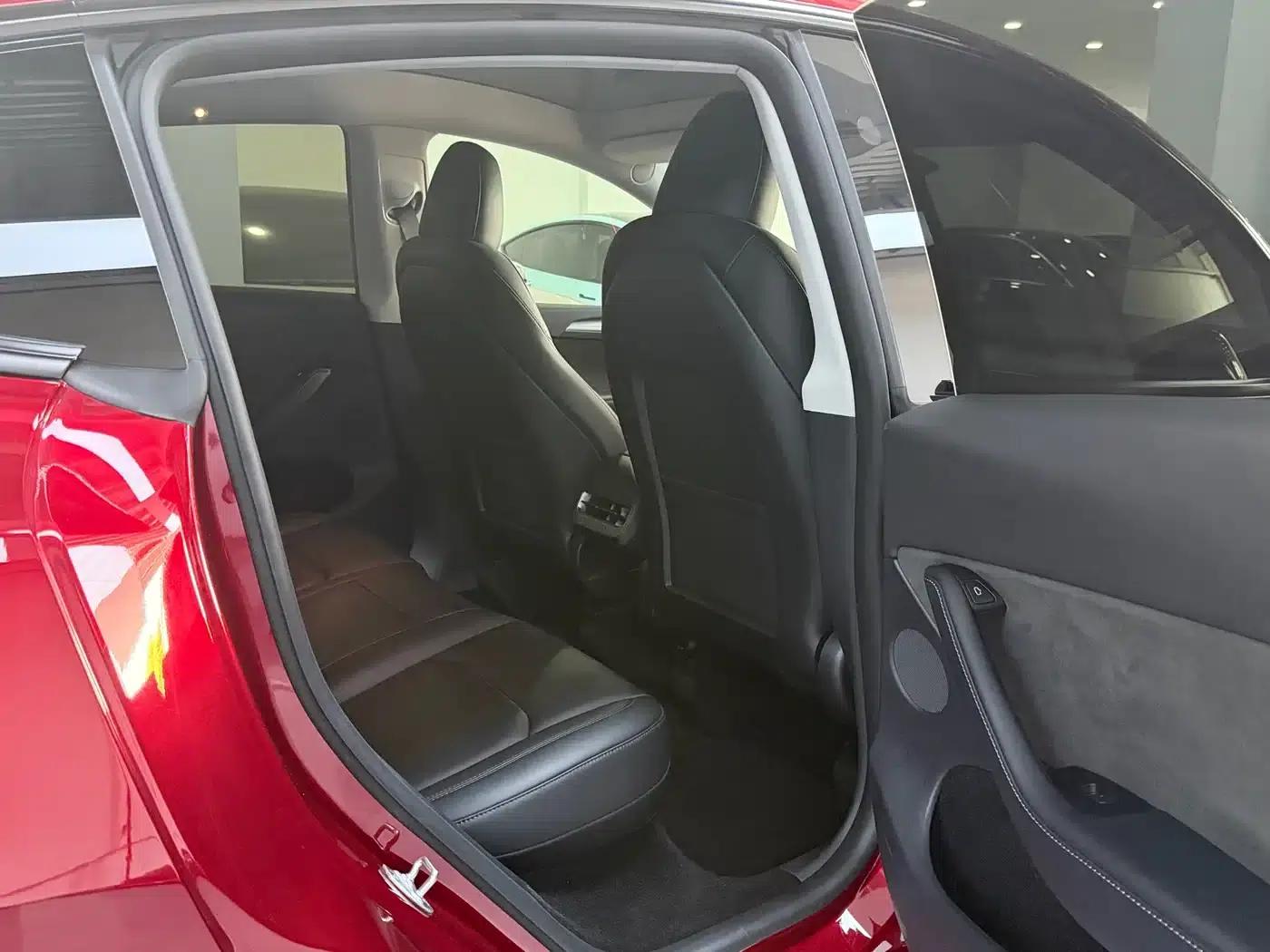 Model Y 2024 Rear-Wheel Drive — миниатюра 9