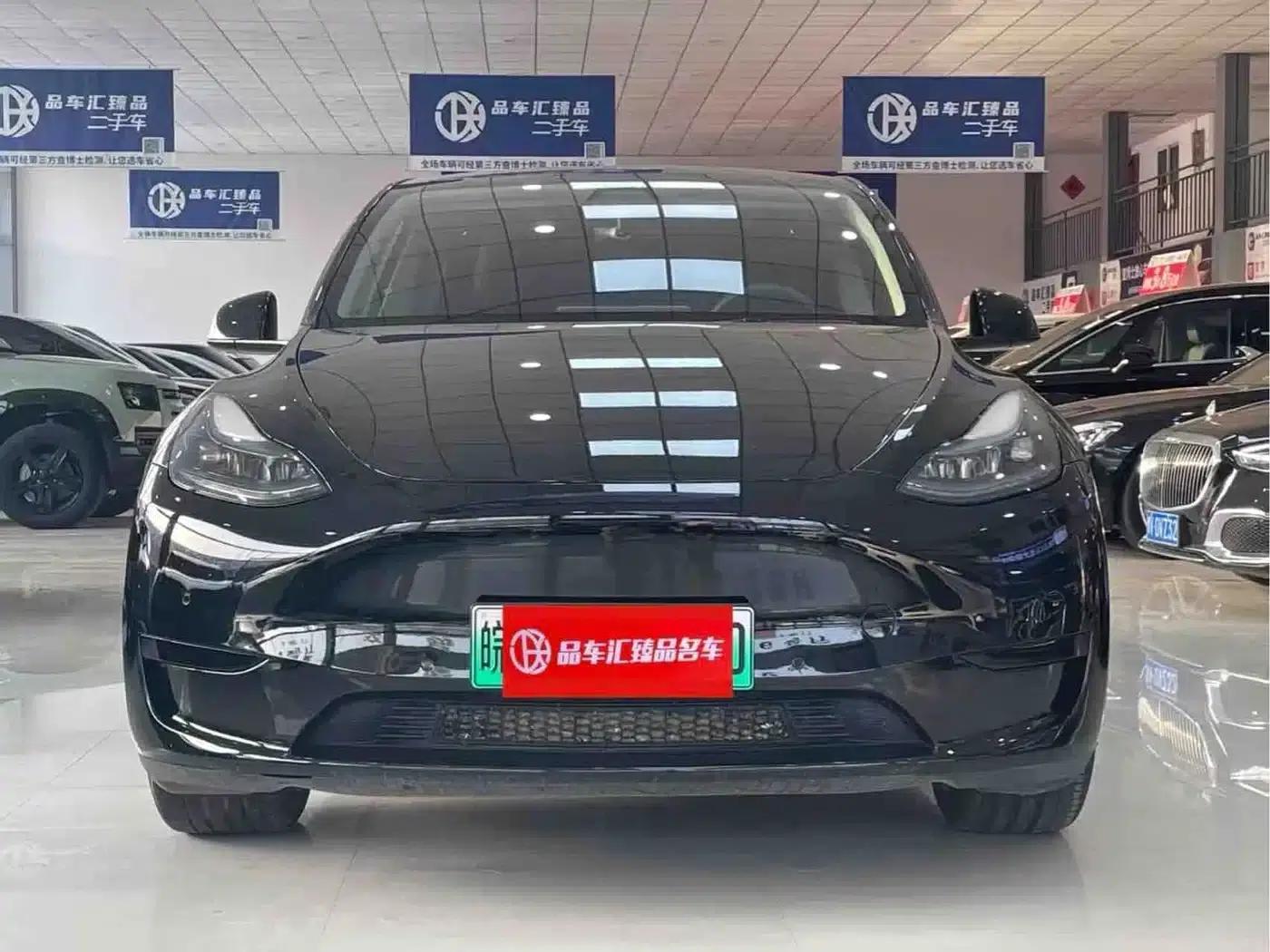 Model Y 2023 Rear-Wheel Drive — миниатюра 2