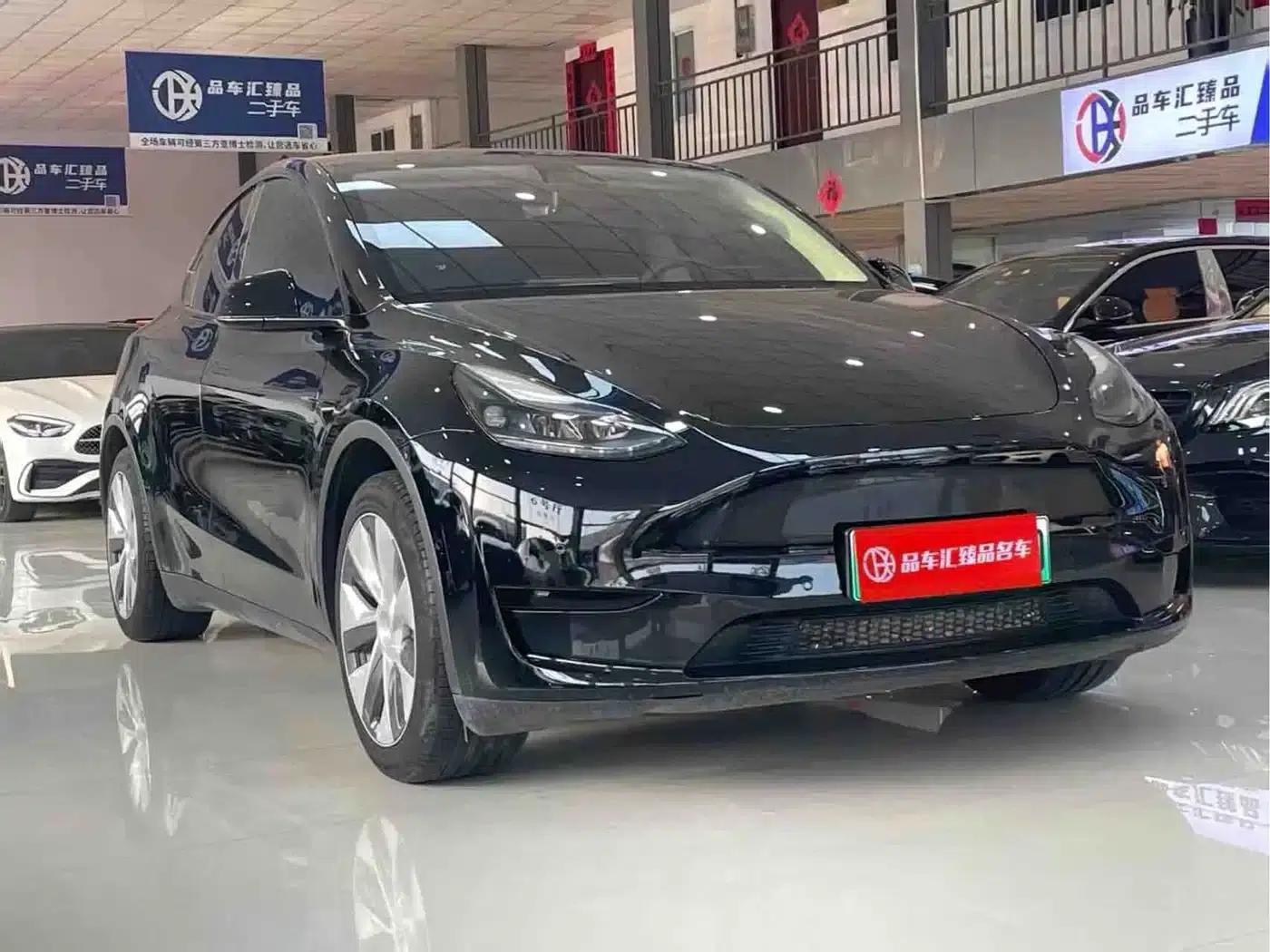 Model Y 2023 Rear-Wheel Drive — миниатюра 3