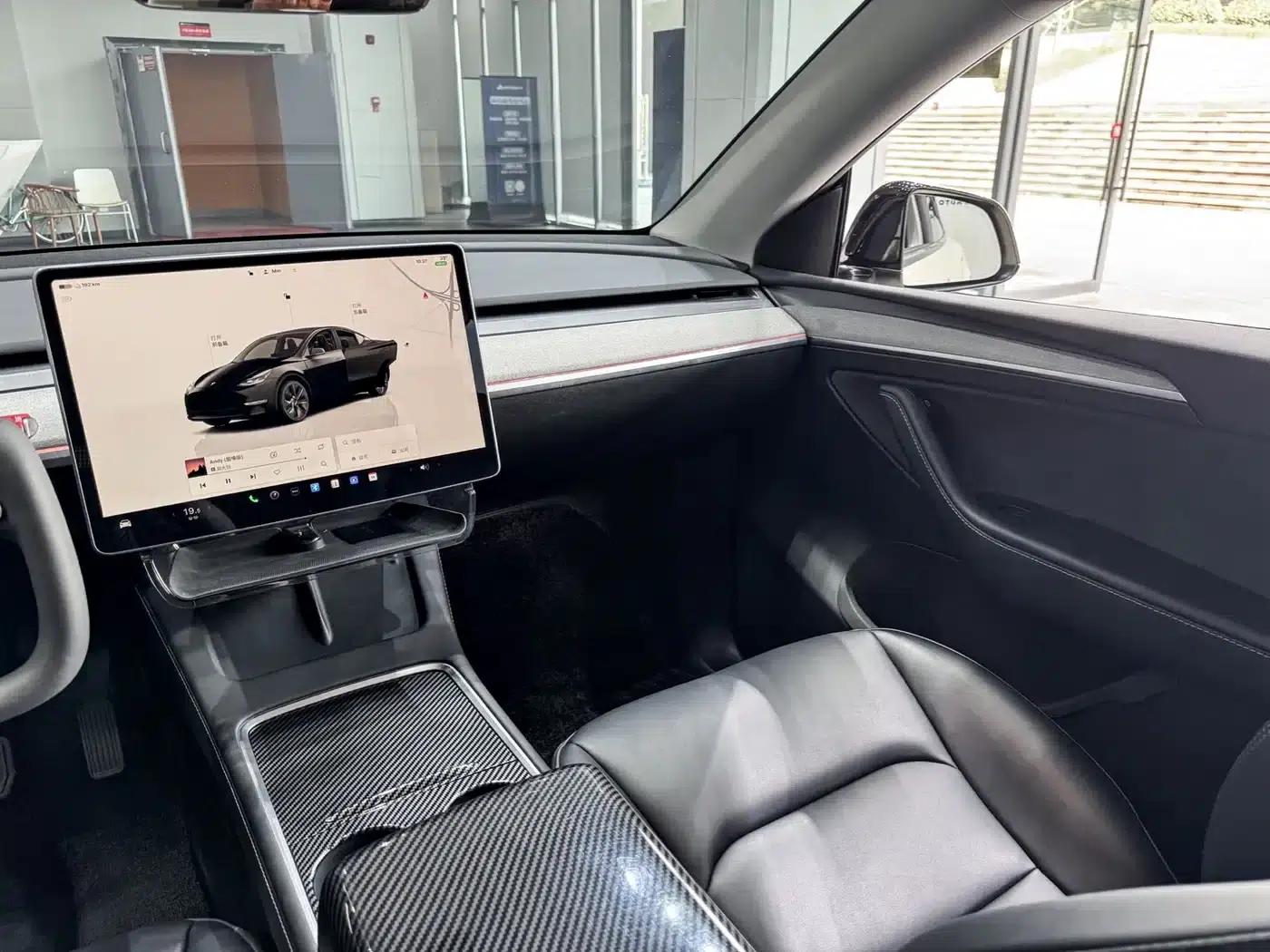 Model Y 2023 Rear-Wheel Drive — миниатюра 7